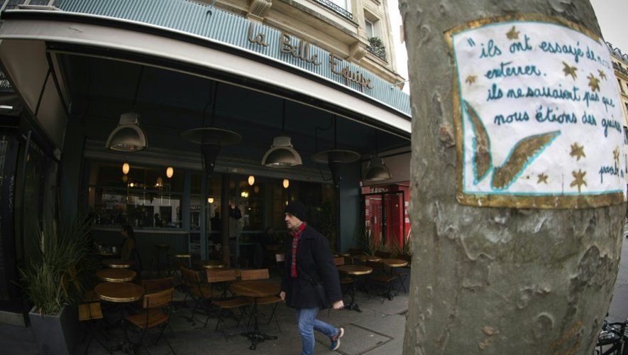 Le bar La Belle équipe le 21 mars 2016, l'une des cibles des terroristes le 13 novembre à Paris