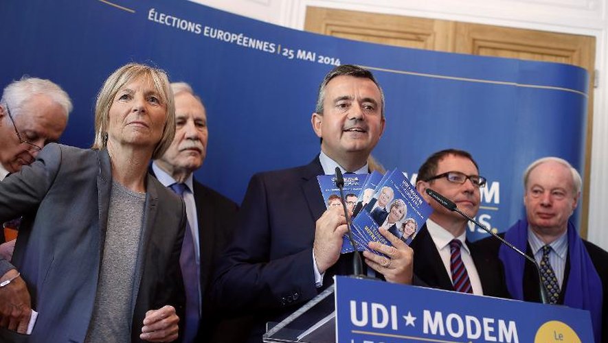 Le président par intérim de l'UDI Yves Jego présente le programme du groupement "UDI-Modem les Européens" à Paris le 5 mai 2014