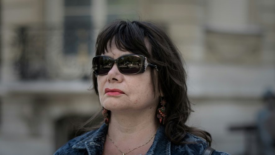 Patricia Correia, ici le 6 mai à Paris, s'est mise, inlassablement, au service de sa fille, morte dans les attentats de Paris, "pour ne pas avoir le temps de penser"