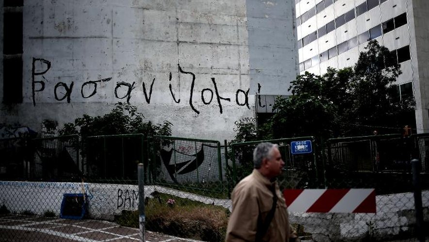 Le graffiti "Je souffre" ("Vasanizomai") sur un immeuble d'Athènes le 6 mai 2014