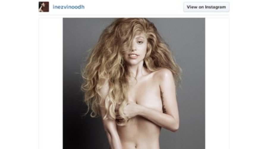 Lady Gaga pose nue pour le magazine V 
