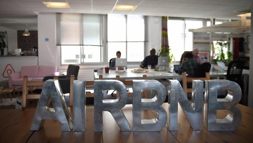 La start-up californienne de locations de logements entre particuliers Airbnb vient de boucler une levée de fonds de 1,5 milliard de dollars, ce qui la valorise désormais à 25,5 milliards de dollars