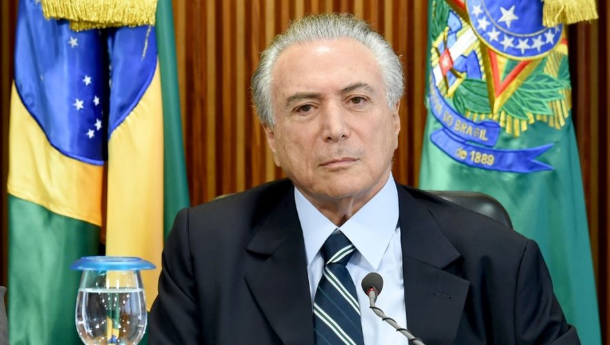 Brésil: pas d'état de grâce pour Temer qui prépare "des mesures difficiles"