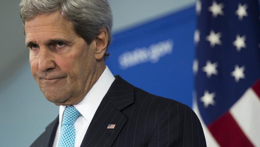 John Kerry holds le 2 mai 2014 à l'ambassade américaine à Juba