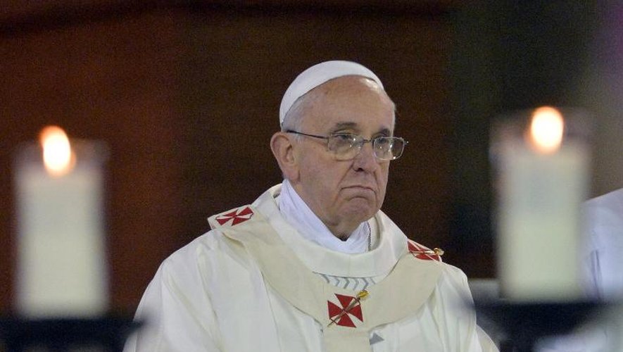 Le pape François dans la basilique Notre-Dame d'Aparecida, le 24 juillet 2013