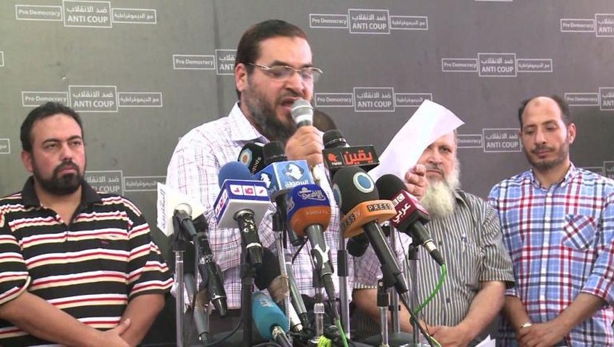 Egypte: les Frères musulmans condamnent le discours de Sissi