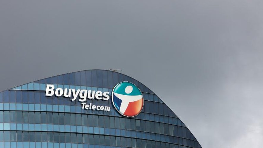 L'immeuble Bouygues Telecom d'Issy-les-Moulinau près de Paris, le 14 juillet 2012
