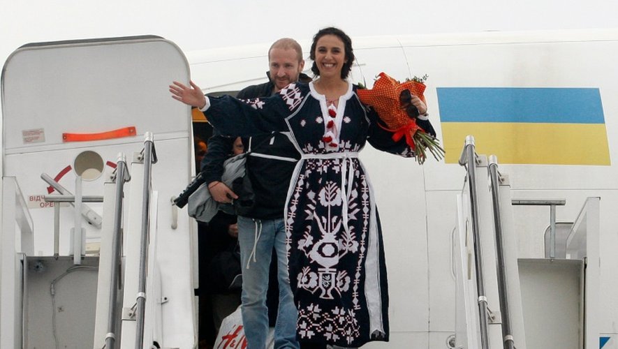 La chanteuse ukrainienne Jamala de retour à Kiev le 15 mai 2016 après avoir remporté l'Eurovision à Stockholm