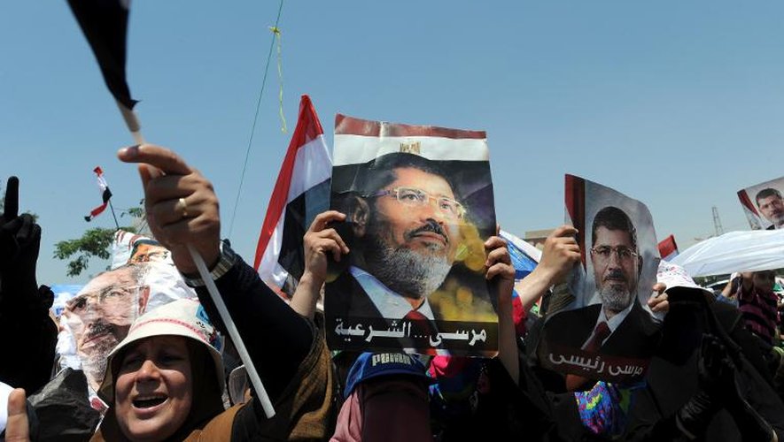 Des partisanes du président déchu Mohamed Morsi manifestent contre le gouvernement, le 26 juillet 2013 au Caire