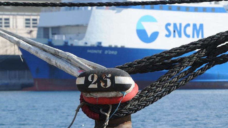 Un bateau de la SNCM (Société nationale Corse Méditerrannée), le 27 mars 2014 dans le port de Marseille