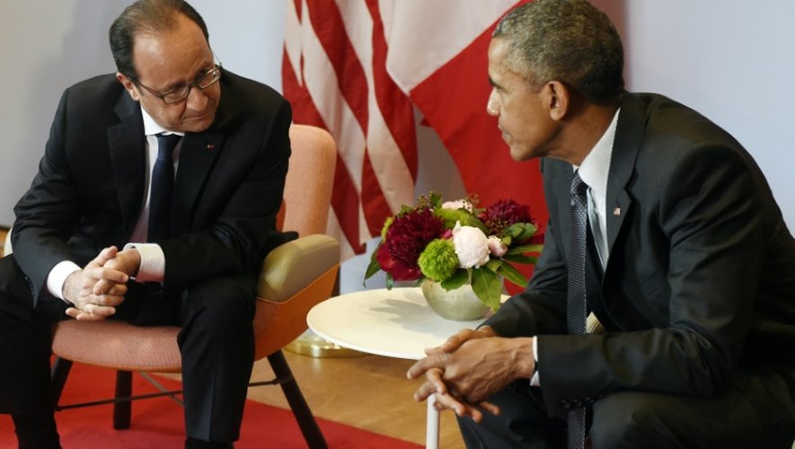 François Hollande et Barack Obama près de  Garmisch-Partenkirchen en Allemagne, le 8 juin 2015