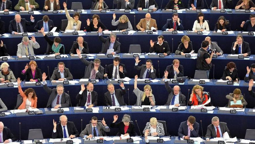 Les députés européens en session, le 19 avril 2012, au parlement de Strasbourg