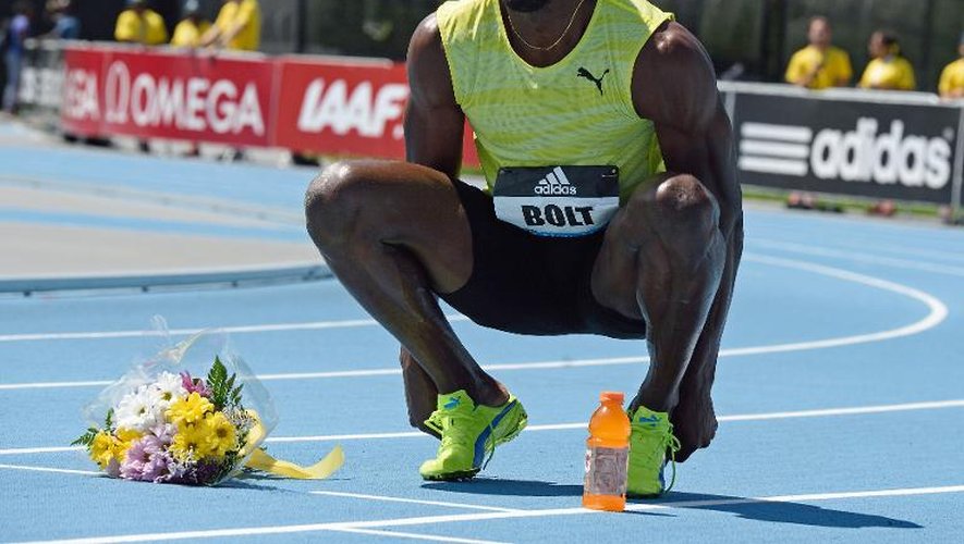 Usain Bolt à l'issue de sa victoire difficile sur 200 m, lors de la réunion de New York, étape de la Ligue de diamant, le 13 juin  2015