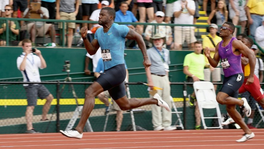 Le sprinteur américain Justin Gatlin seul en tête du 200 m des Championnats des Etats-Unis d'Athlétisme, le 28 juin 2015 à Eugene