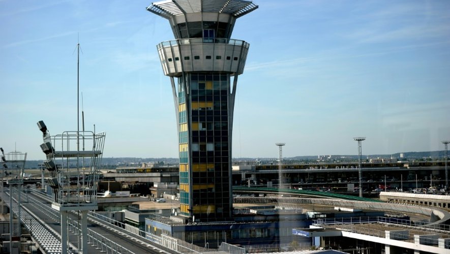 La tour de contrôle de l'aéroport d'Orly près de Paris, le 27 septembre 2014