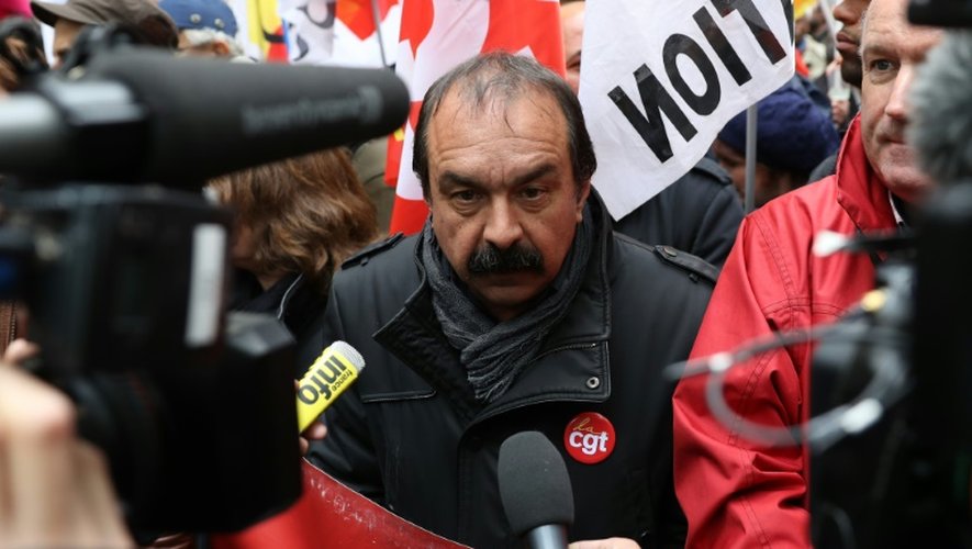 Philippe Martinez, secrétaire général de la CGT; lors d'une manifestation contre le projet de loi travail à Paris le 19 mai 2016