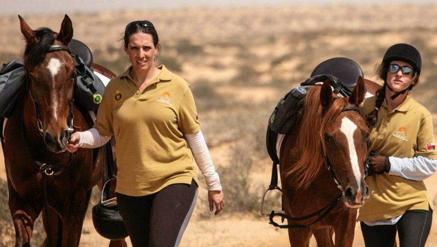 Le désert d'Oman n'a plus de secret pour Aurélie Gaffier (à gauche).