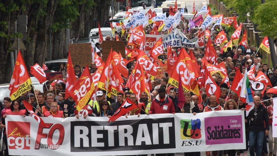 Un millier de manifestants dans les rues de Rodez contre la loi travail