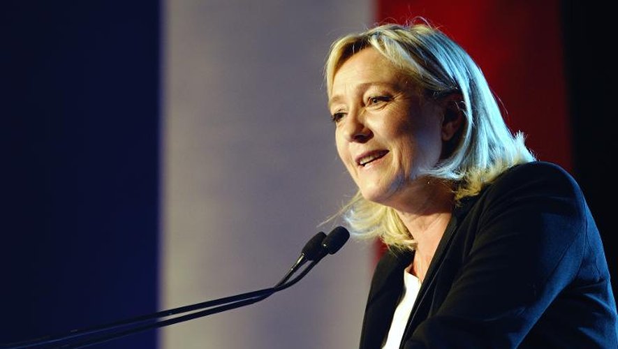La présidente du Front National Marine Le Pen, le 17 mai 2014 à Lens (Pas-de-Calais)