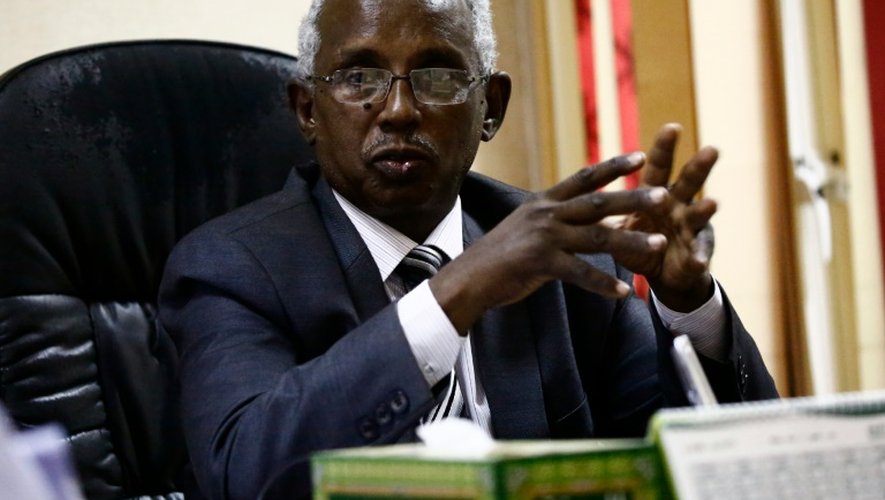 Osmane Mirgani, un journaliste soudanais de renom et rédacteur en chef du journal indépendant Al-Tayar, lors d'une interview à Khartoum au Soudan le 16 mai 2016
