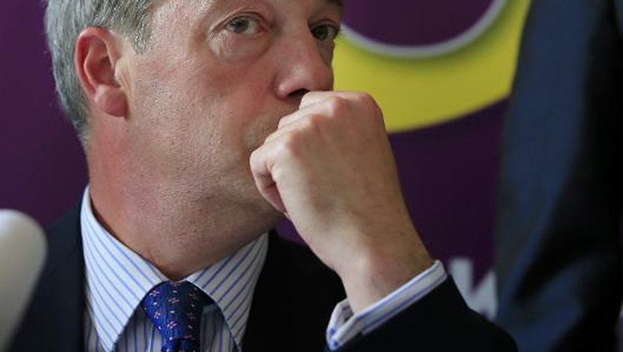 Le dirigeant du parti populiste europhobe britannique UKIP Nigel Farage, le 28 avril 2014 à Portsmouth