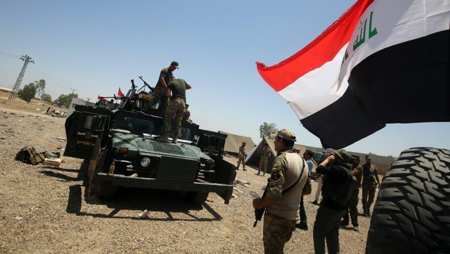 Des soldats irakiens le 22 mai 2016 près de Fallouja