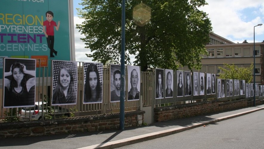 Rodez : le lycée Foch tire 510 portraits face aux discriminations