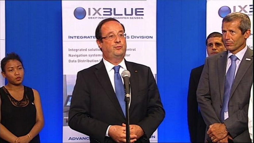 Emploi: Hollande défend l'innovation à Marly-le-Roi