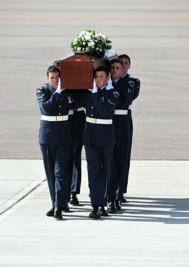 La Grande-Bretagne a rapatrié le 4 juillet 2015 les cinq dernières des dépouilles des victimes britaniques de l'attentat de Sousse, sur la base aérienne de Brize Norton au sud de l'Angleterre