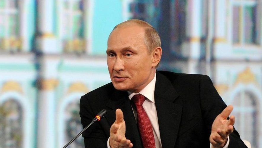 Vladimir Poutine le 23 mai 2014 à Saint-Petersbourg