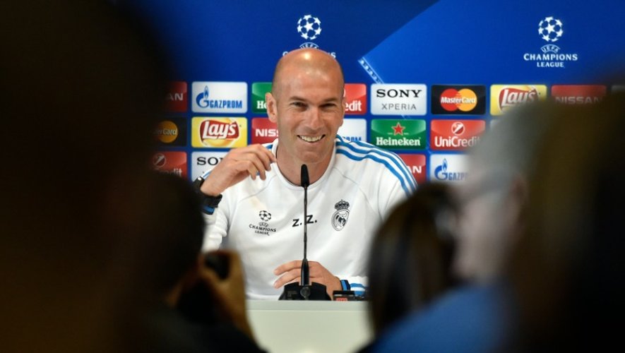 Zinédine Zidane, le 24 mai 2016 lors d'une conférence de presse à Madrid