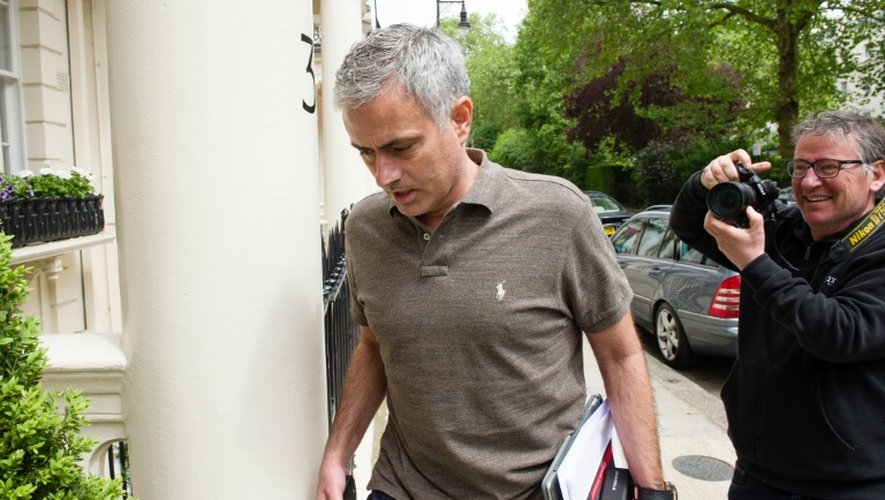 José Mourinho, le 24 mai 2016 devant son domicile à Londres