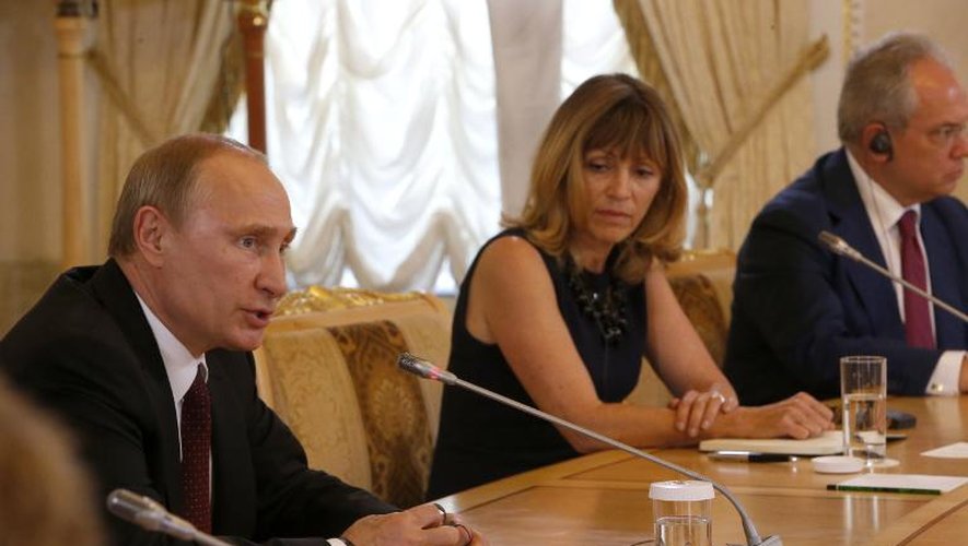 Vladimir Poutine lors d'un forum le 24 mai 2014 à Saint-Petersbourg