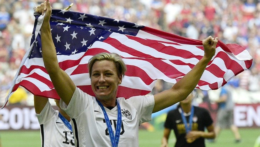 L'Américaine Abby Wambach après la victoire des Etats-Unis sur le Japon en finale du Mondial-2015 le 5 juillet 2015 à Vancouver