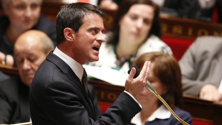 La Premier ministre Manuel Valls lors de la session de Questions au Gouvernement à l'Assemblée nationale le 25 mai 2016