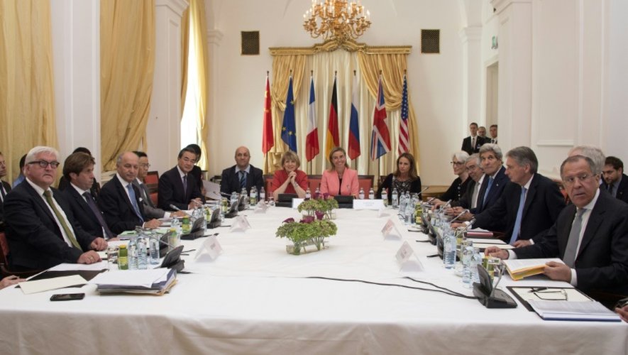 Réunion le 6 juillet 2015 à Vienne des chefs de la diplomatie des grandes puissances pour négocier un accord sur le nucléaire iranien
