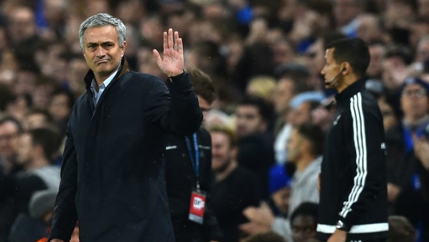 José Mourinho, alors entraîneur de Chelsea, lors d'un match contre le Dynamo Kiev, le 4 novembre 2015 à Stamford Bridge