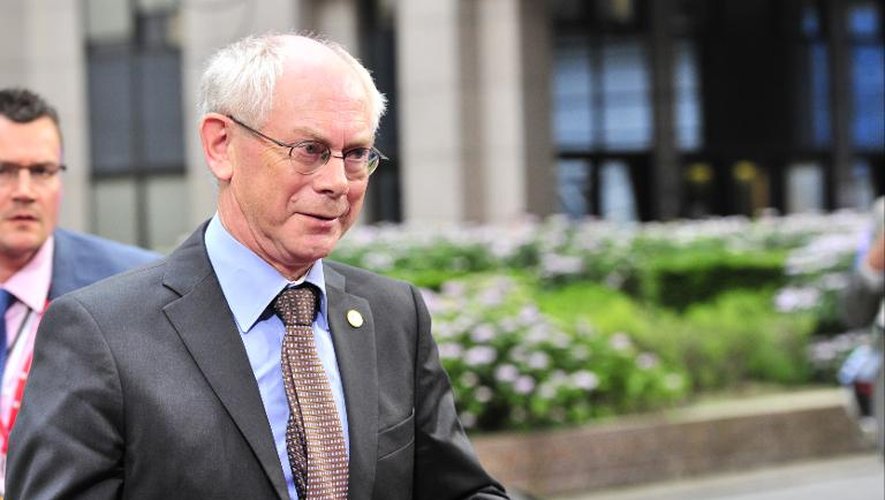 Le président du Conseil européen Herman Van Rompuy arrive à la réunion des chefs d'Etat et de gouvernement de l'UE consécutive aux résultats des élections européennes, le 27 mai 2014 à Bruxelles