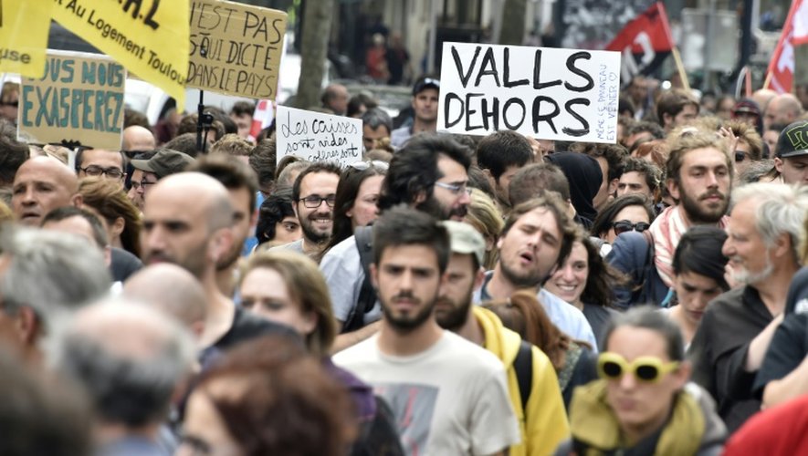 Des manifestants défilent contre la loi travail le 26 mai 2016 à Toulouse