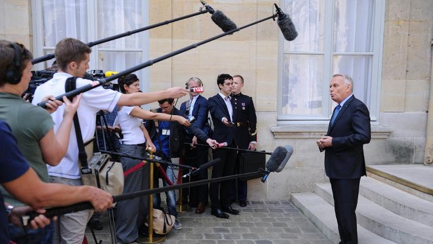 Le Premier ministre Jean-Marc Ayrault à Matignon, le 13 août 2013