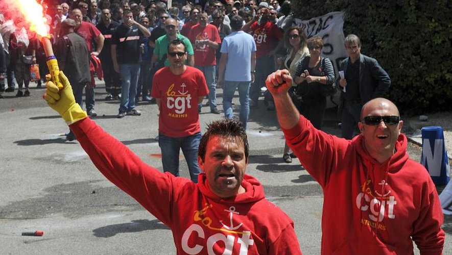 Des salariés de la SNCM en colère à Marseille le 28 mai 2014