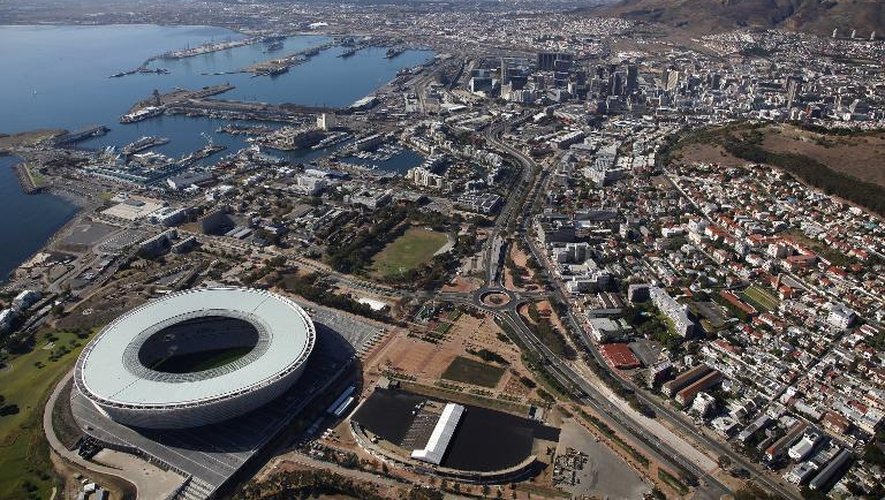 Le Green Point Stadium (en bas à gauche) de Cap Town, le 25 avril 2010