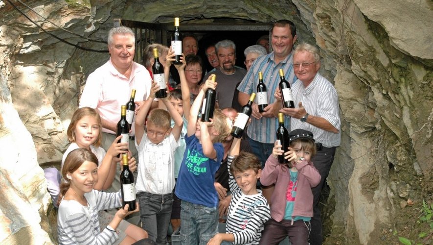 Le vin d'Estaing vieillira dans une ancienne ardoisière.