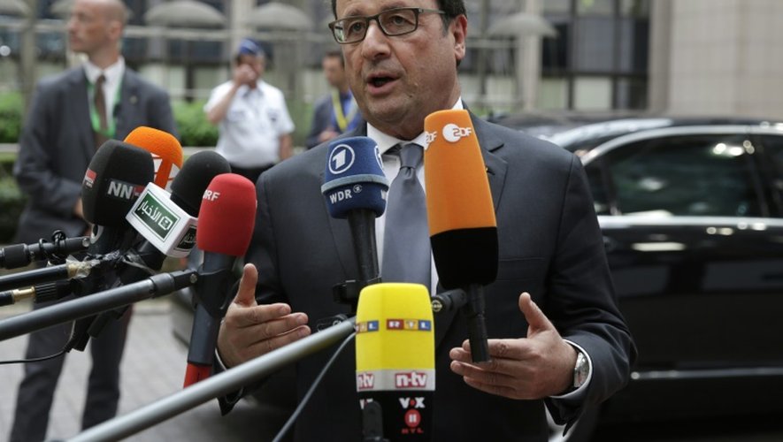 Le président François Hollande à son arrivée à une réunion d'urgence sur la Grèce le 7 juillet 2015 à Bruxelles