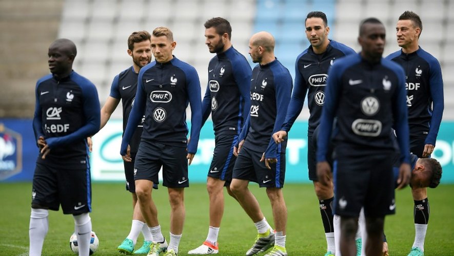 Les joueurs de l'équipe de France lors d'un entraînement le 29 mai 2016 à La Beaujoire