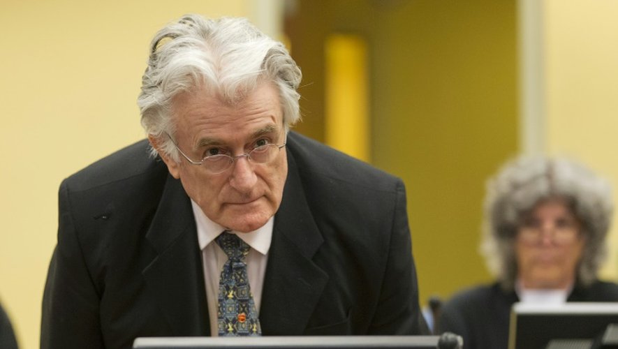 Radovan Karadzic devant le Tribunal pénal international pour l'ex-Yougoslavie (TPIY) le 11 juillet 2015 à La Haye