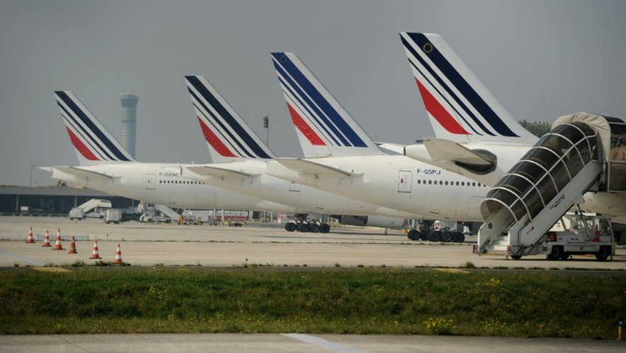 Air France: la menace d'une grève dure des pilotes se précise