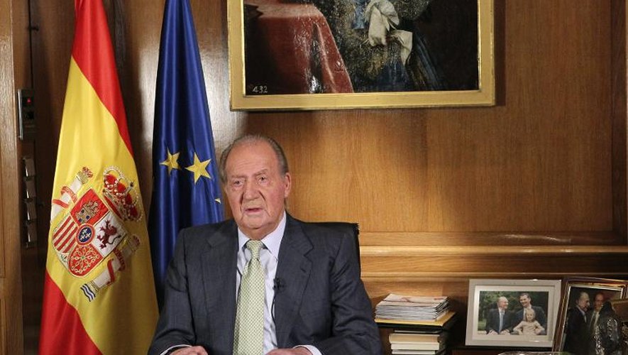 Le roi Juan Carlos lors de son discours d'abdication depuis son palais à Madrid, le 2 juin 2014
