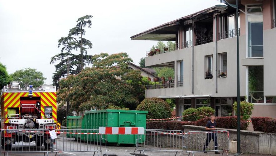 La maison de retraite "Les Solambres" dans laquelle trois résidents ont trouvé la mort à la suite d'un incendie, le 24 août 2013 dans le village de La Terrasse, à une trentaine de kilomètres de Grenoble
