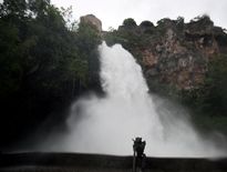 La cascade de Salles-la-Source passe au très haut débit